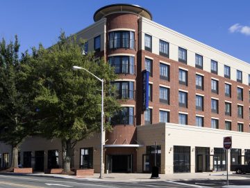 Hampton Inn & Suites Carrboro Hotel Near UNC Hospital