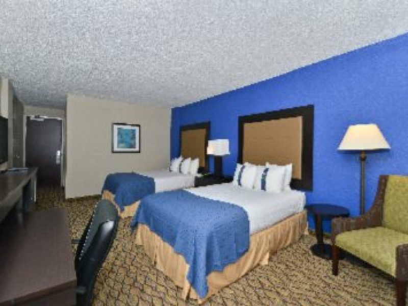 DoubleTree Midtown Two beds