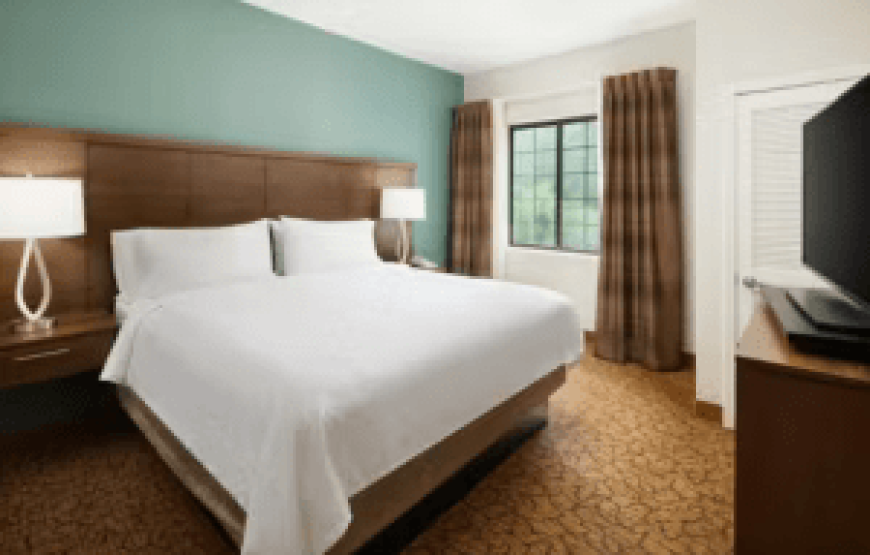 Staybridge Suites 1 Bedroom King Chapel Hill